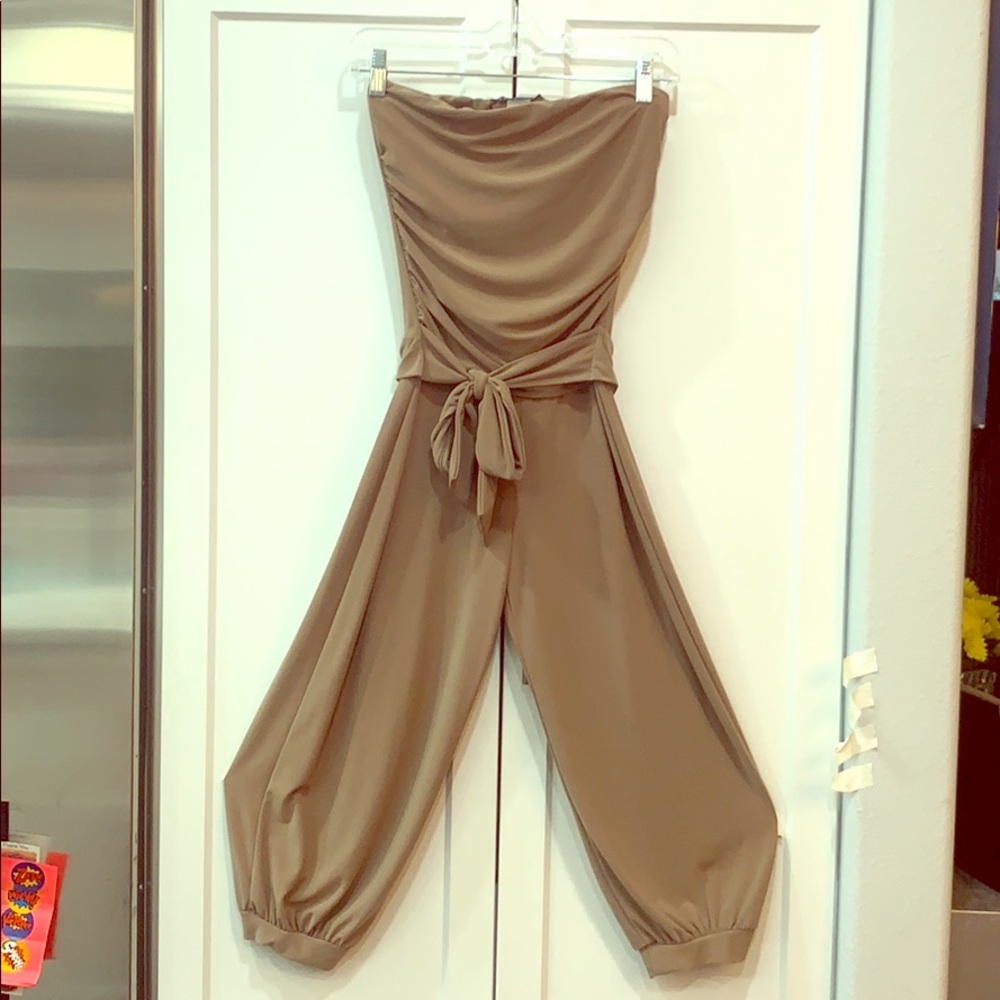 Tan Capri jumper Size XS